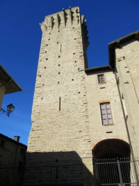 04ter_Torre_del_castello_O_Gentile.jpg