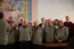 65_Asti-Con il Coro La Montagna di Orbassano.JPG